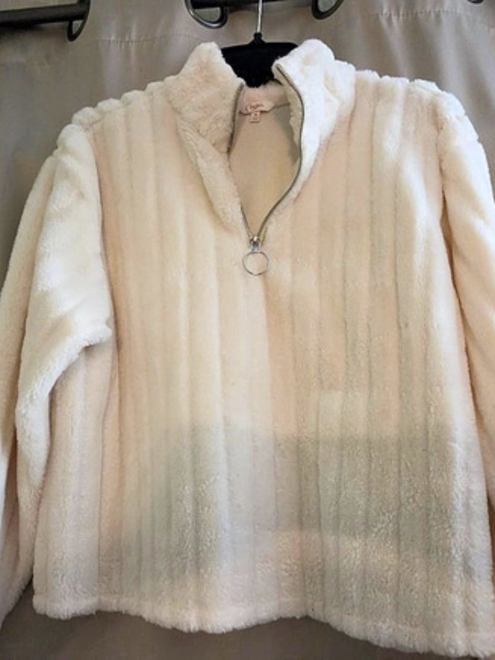FAUX FUR 3/4 Zip Jacket Pullover in Cream Size Medium